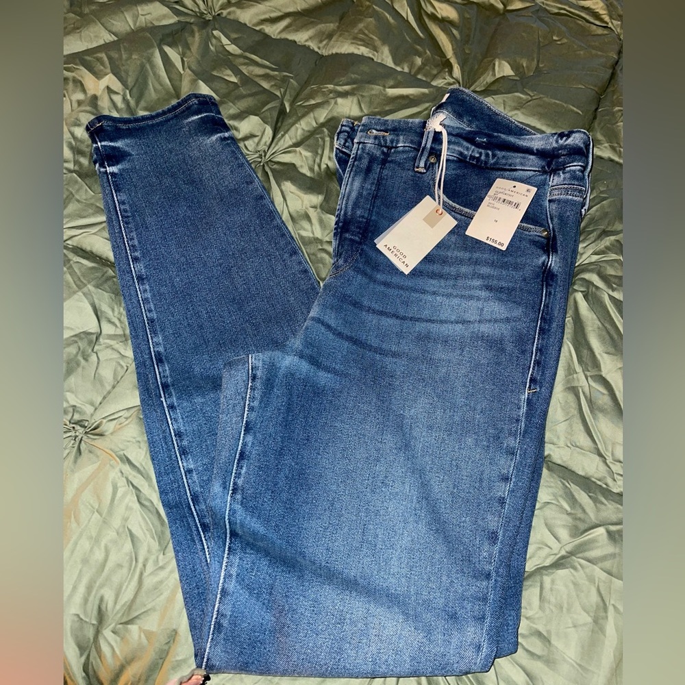 NWT  Good American Good Legs Jesns. Size 18.